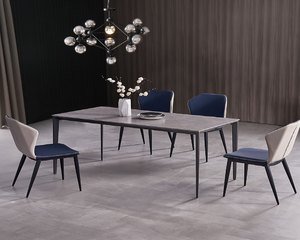 西恩納岩板餐桌